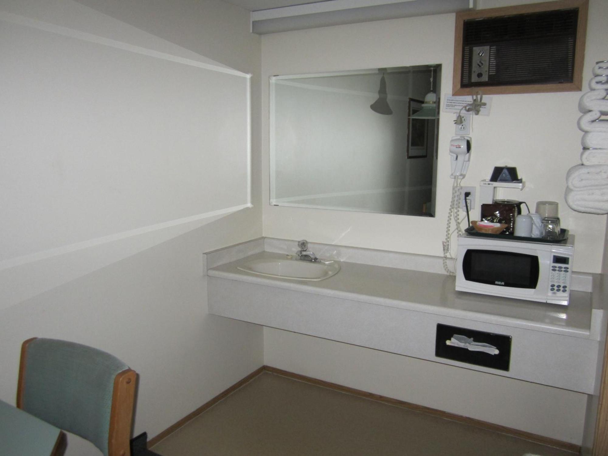 Motel The Ranchland 3*