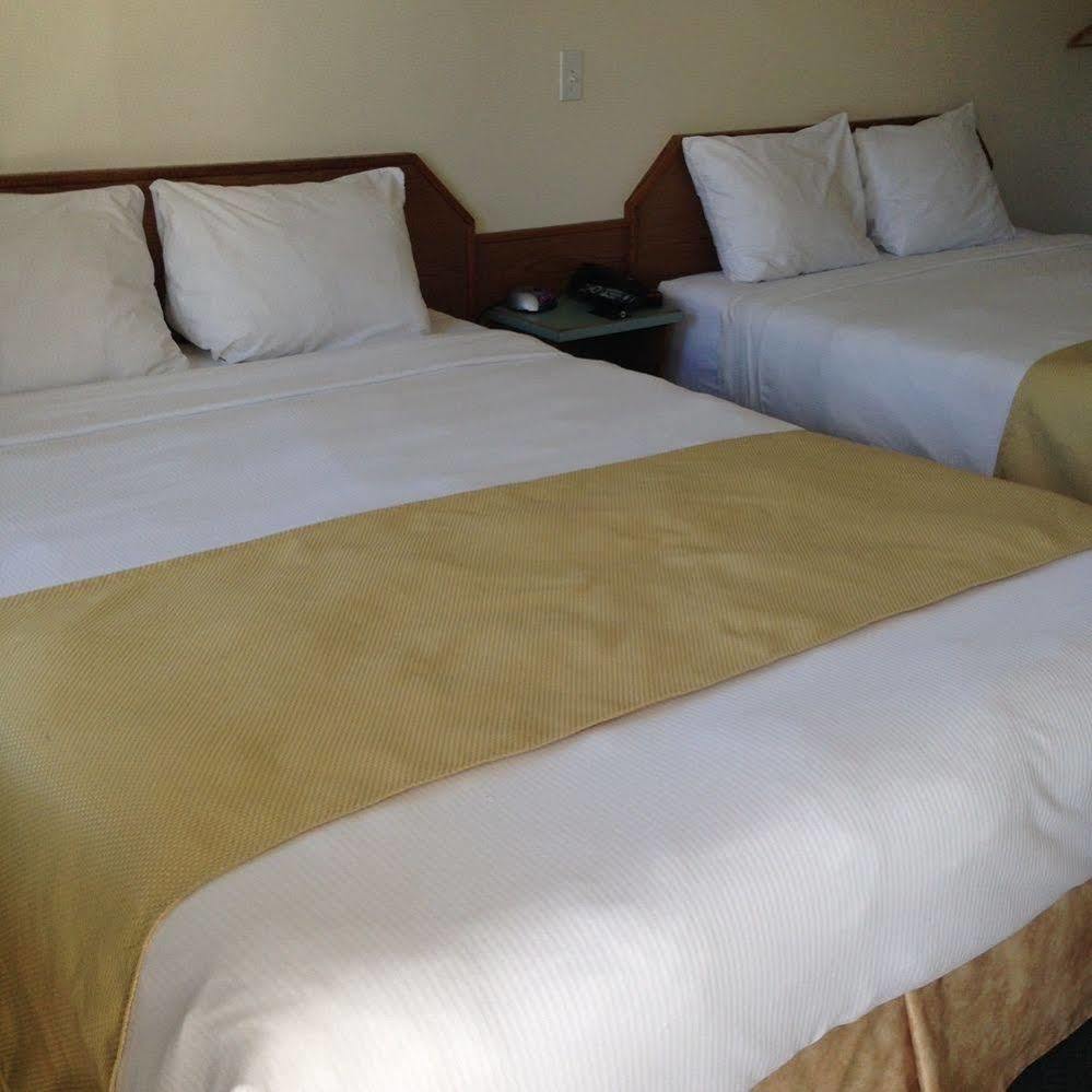 Motel The Ranchland 3*